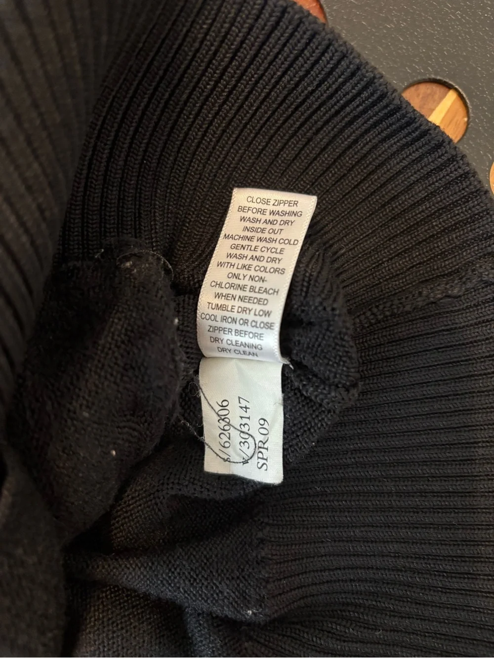 Banana Republic Black Zip-Up Knit Jacket